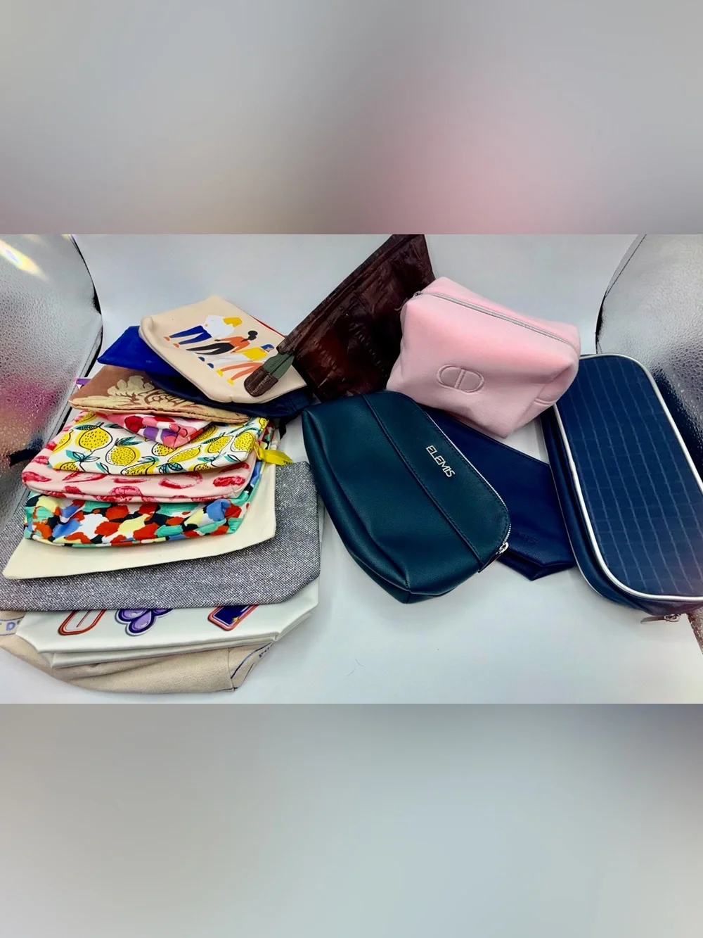 Lot 17 Makeup Cosmetic Travel Small Bags Dior Elemis Tumi Lancôme IPSY Clinique